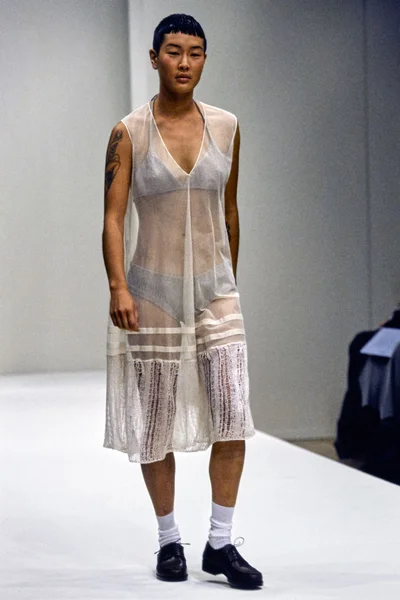 Look 1